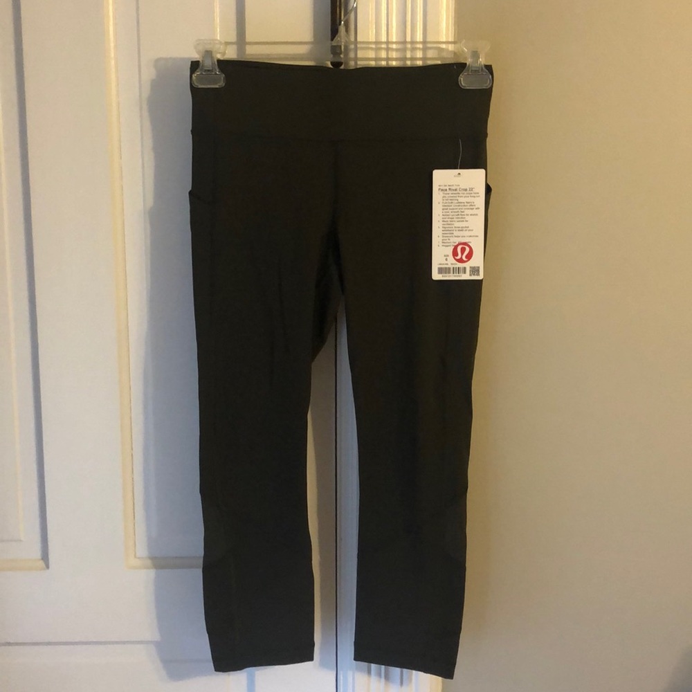 Pace Rival Crop 22” Lululemon Leggings - Picture 1 of 3